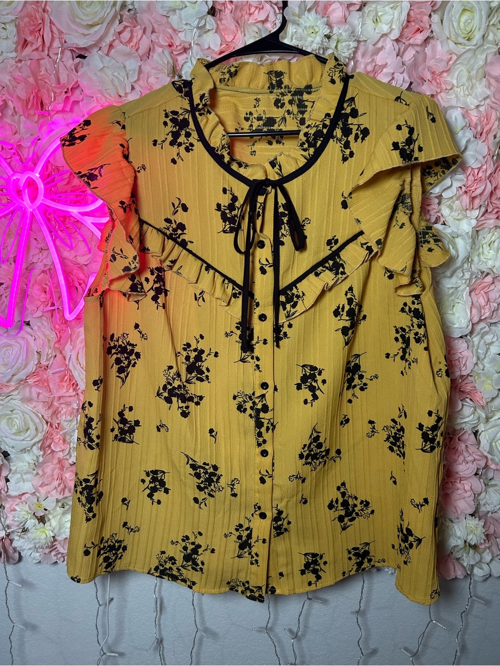 SHEIN Yellow Floral Ruffle Tie-Front Blouse